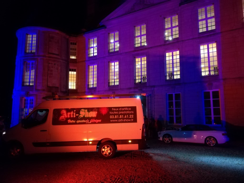 Arti-Show artificier feu d artifice installation champ de tir