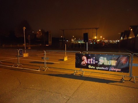 Arti-Show artificier feu d artifice installation champ de tir